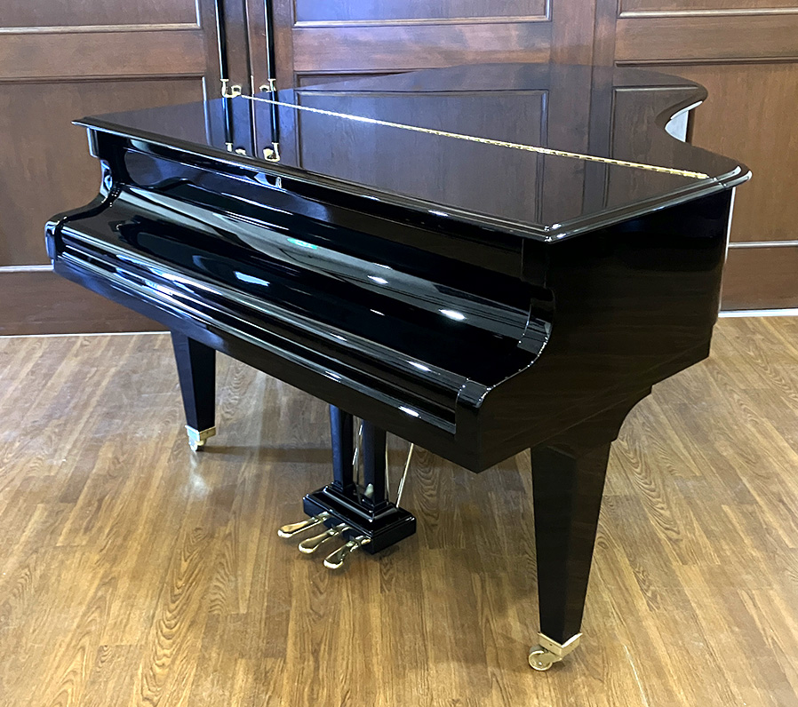 ベヒシュタイン M-180（Bechstein M-180）