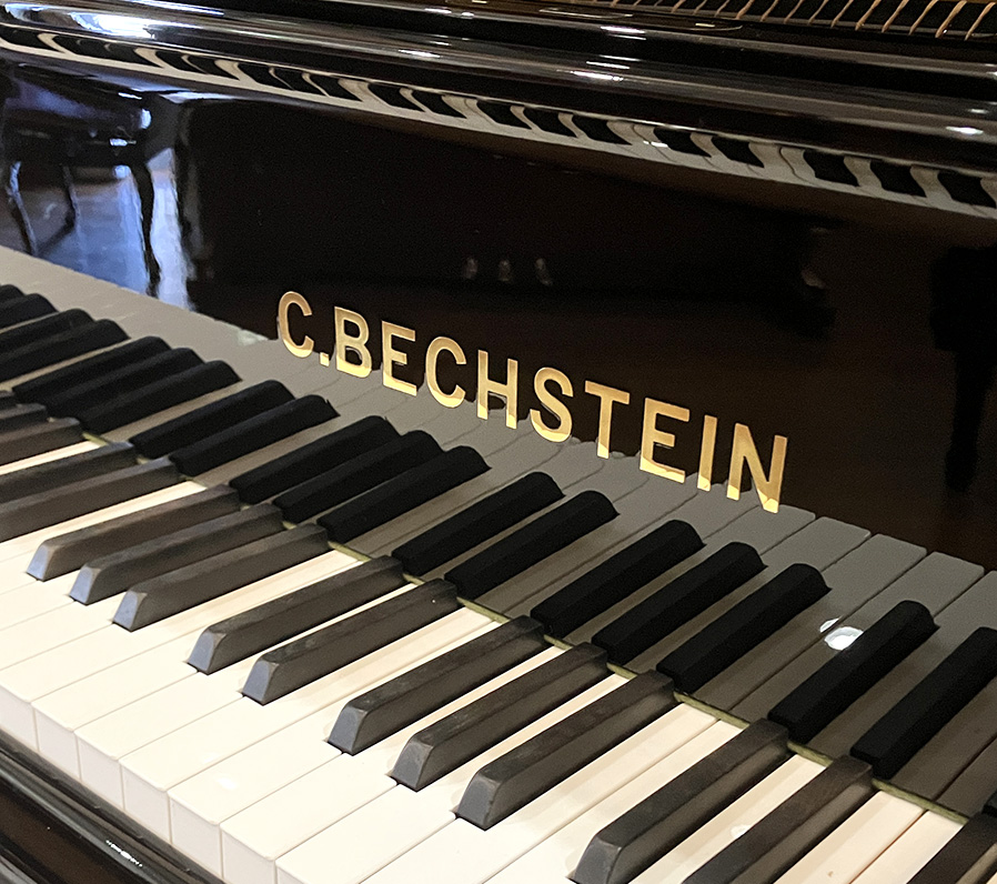 ベヒシュタイン M-180（Bechstein M-180）