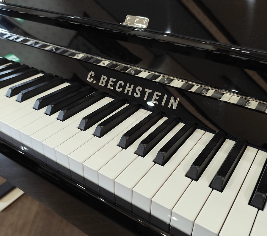 ベヒシュタイン A.4 Chrome(Bechstein A.4 Chrome)