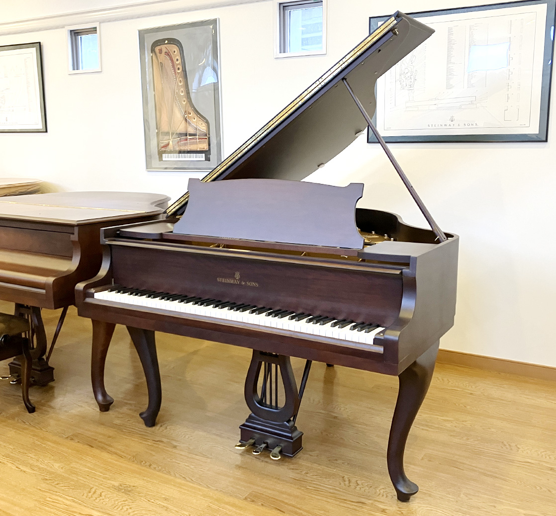 スタインウェイ S-155 チッペンデール（Steinway＆Sons S-155CHP）