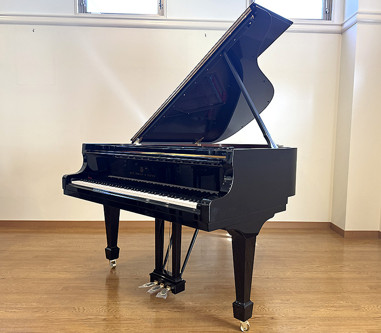 スタインウェイ A-188