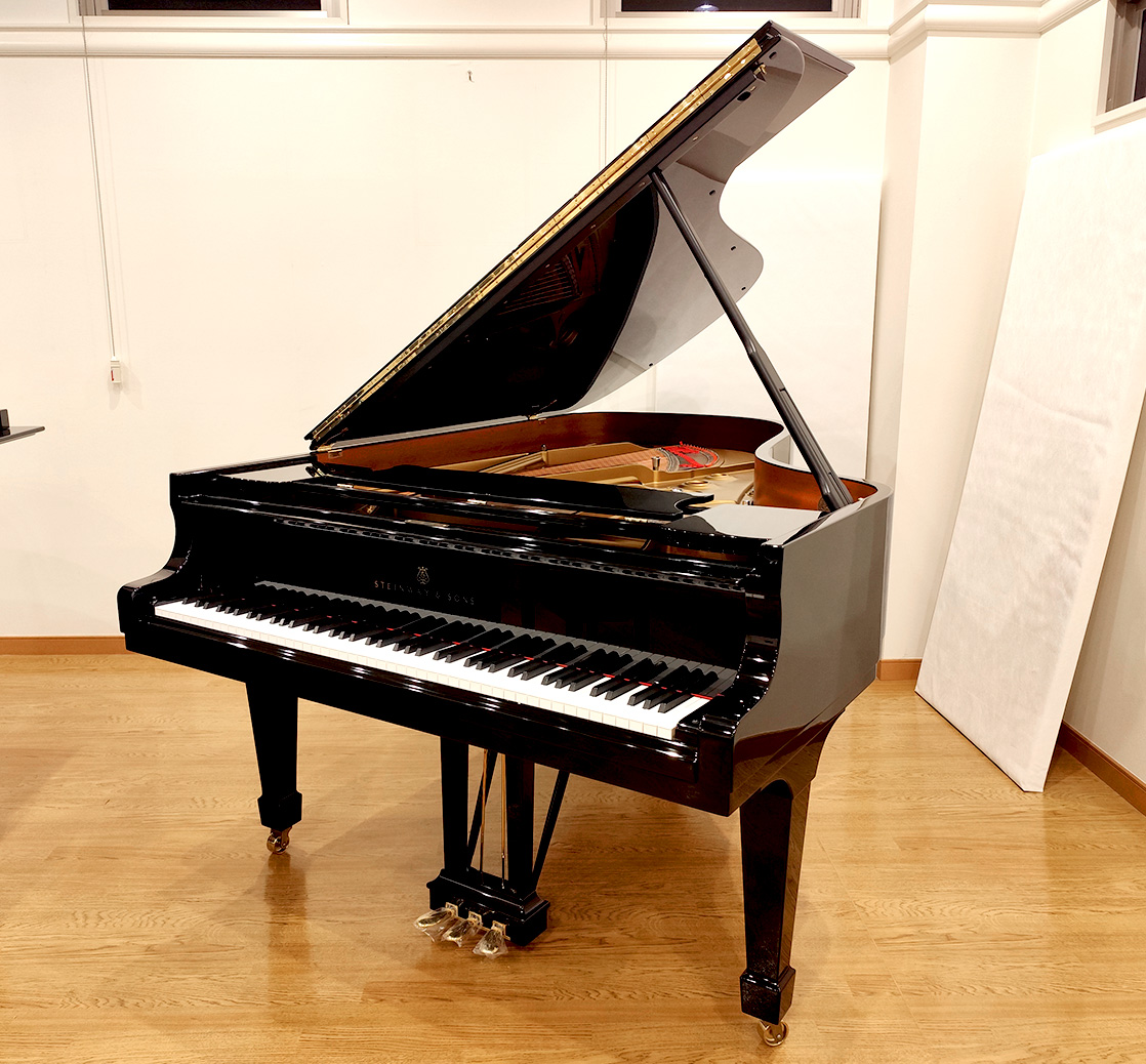 スタインウェイ B-211（Steinway＆Sons B-211）