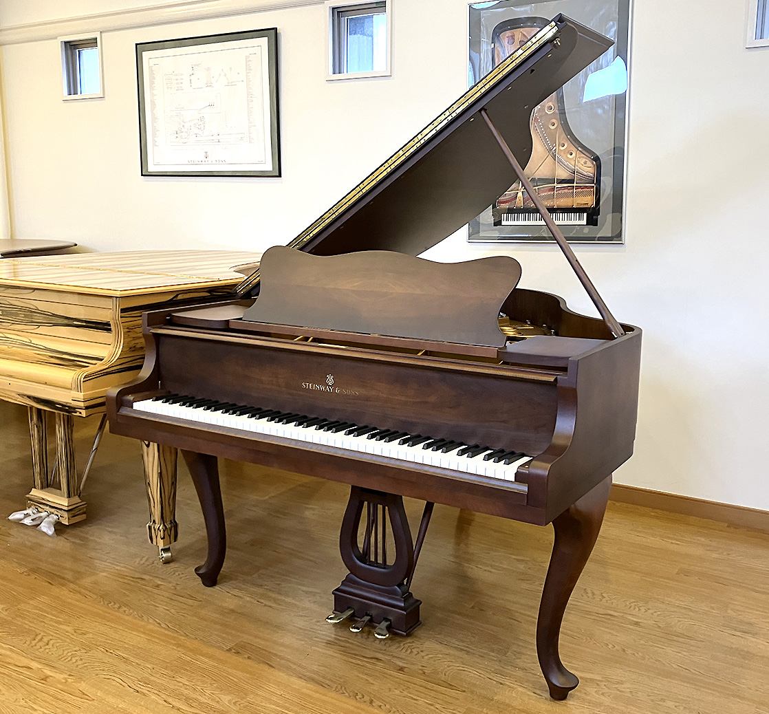 スタインウェイ S-155 チッペンデール（Steinway＆Sons S-155CHP）