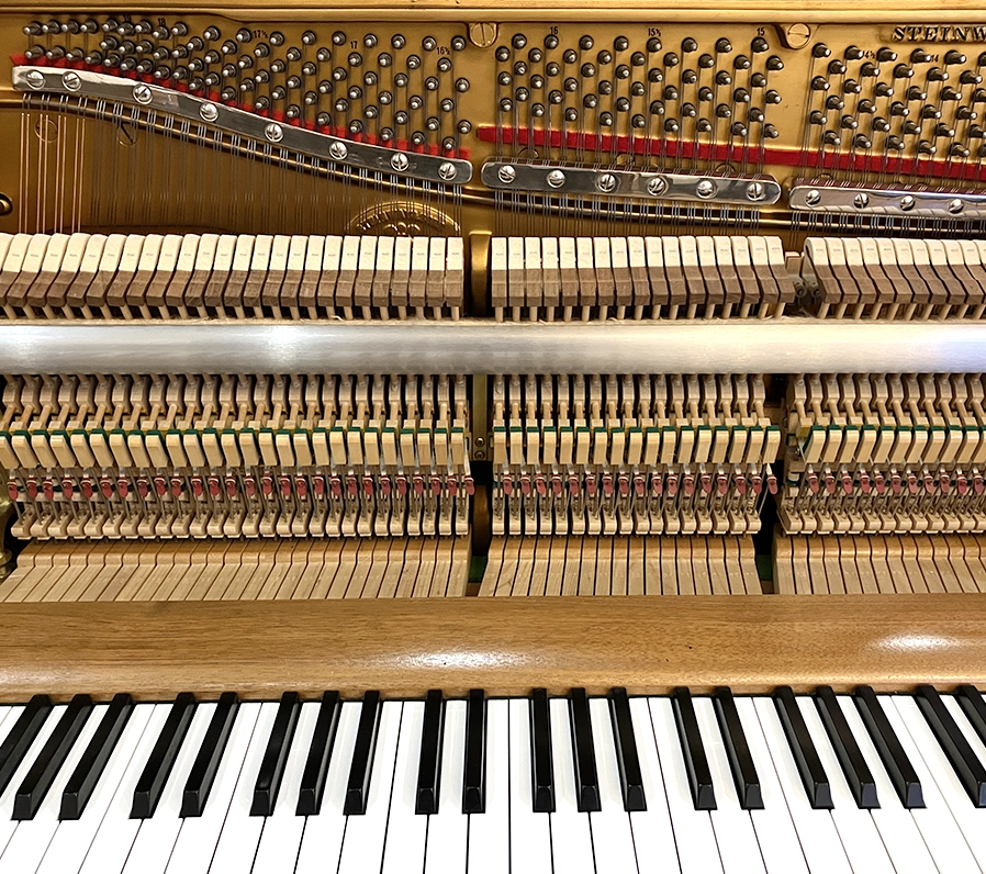 スタインウェイ Z-114(Steinway&Sons Z-114)